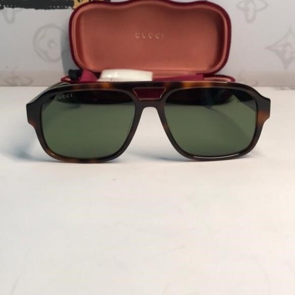 Gucci Tortoise Shell Sunglasses with Green Lenses GG0925s 002 - Picture 1 of 14